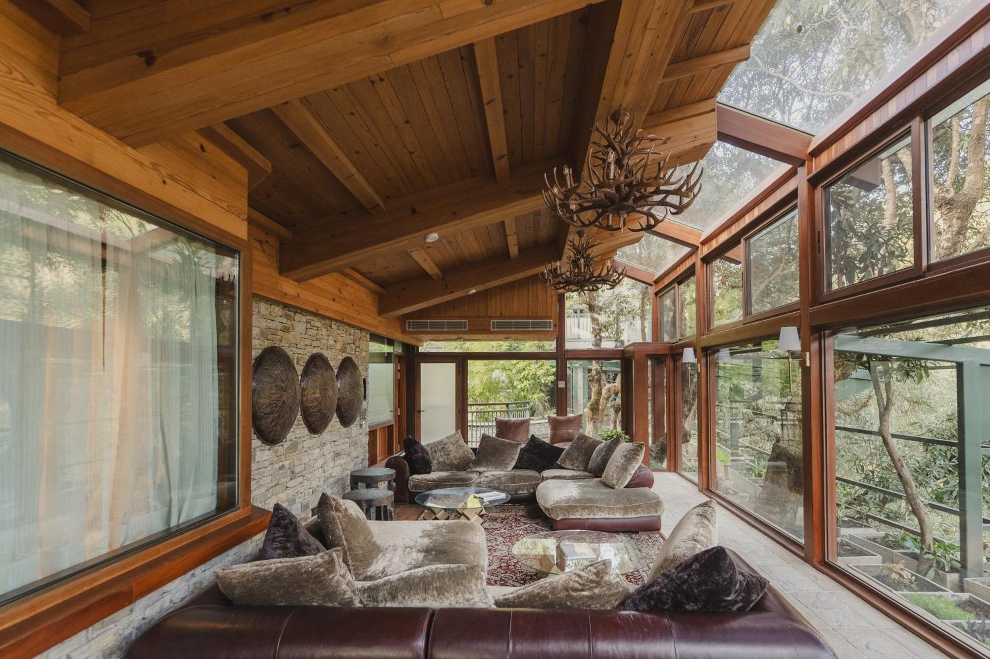 Brij Atmanya Bhowali, Nainital, A Luxury Mountain Escape Exterior photo