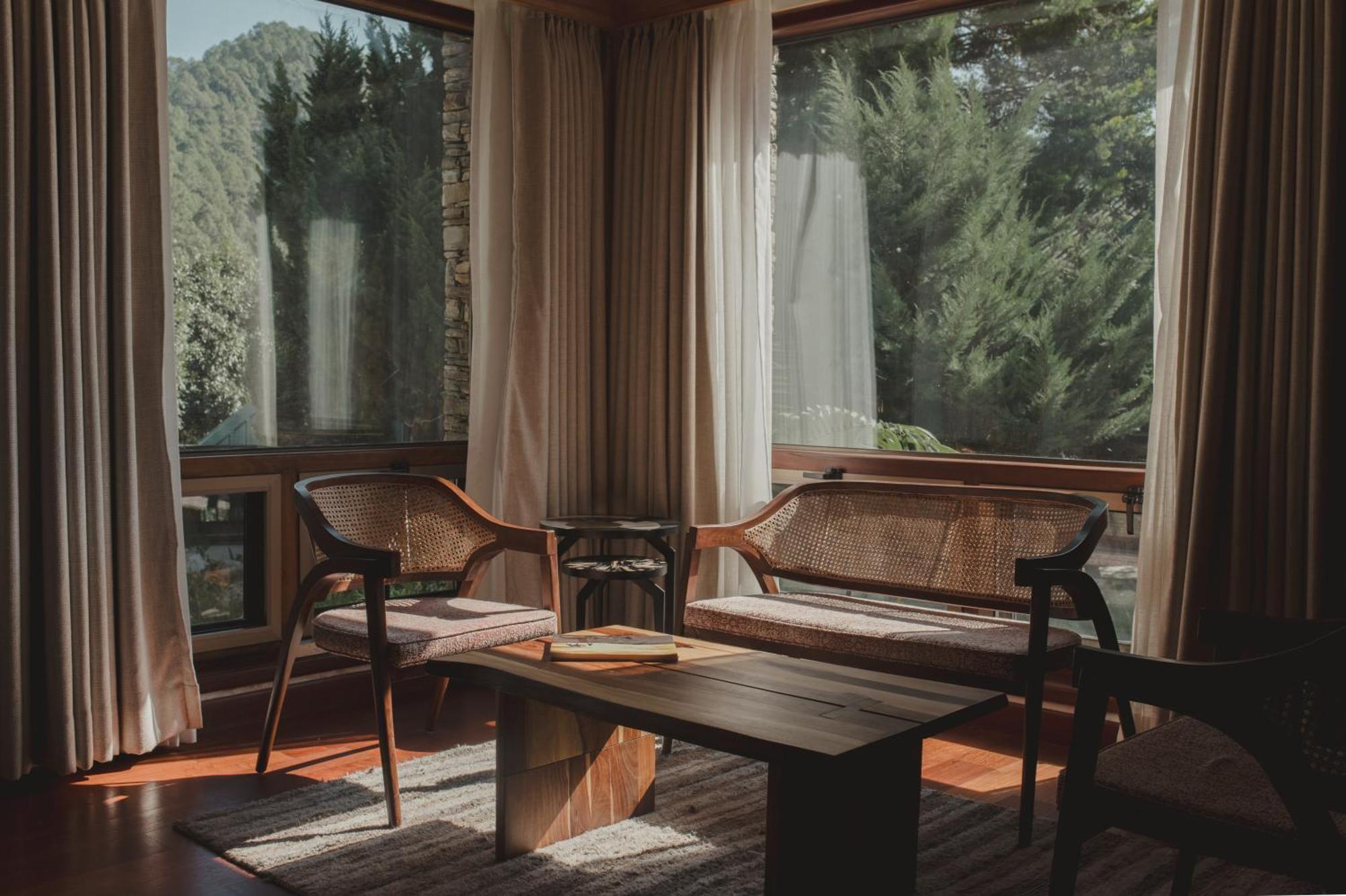 Brij Atmanya Bhowali, Nainital, A Luxury Mountain Escape Exterior photo
